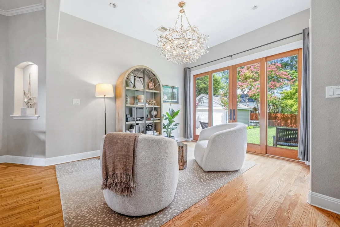 Photo of 4206 Sinclair Ave