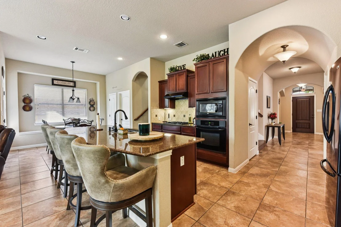 Photo of 1353 Talley LOOP