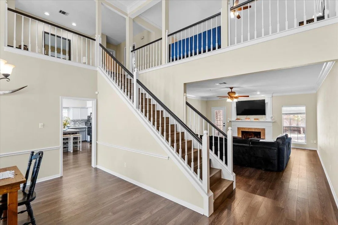Photo of 10116 Pinehurst DR
