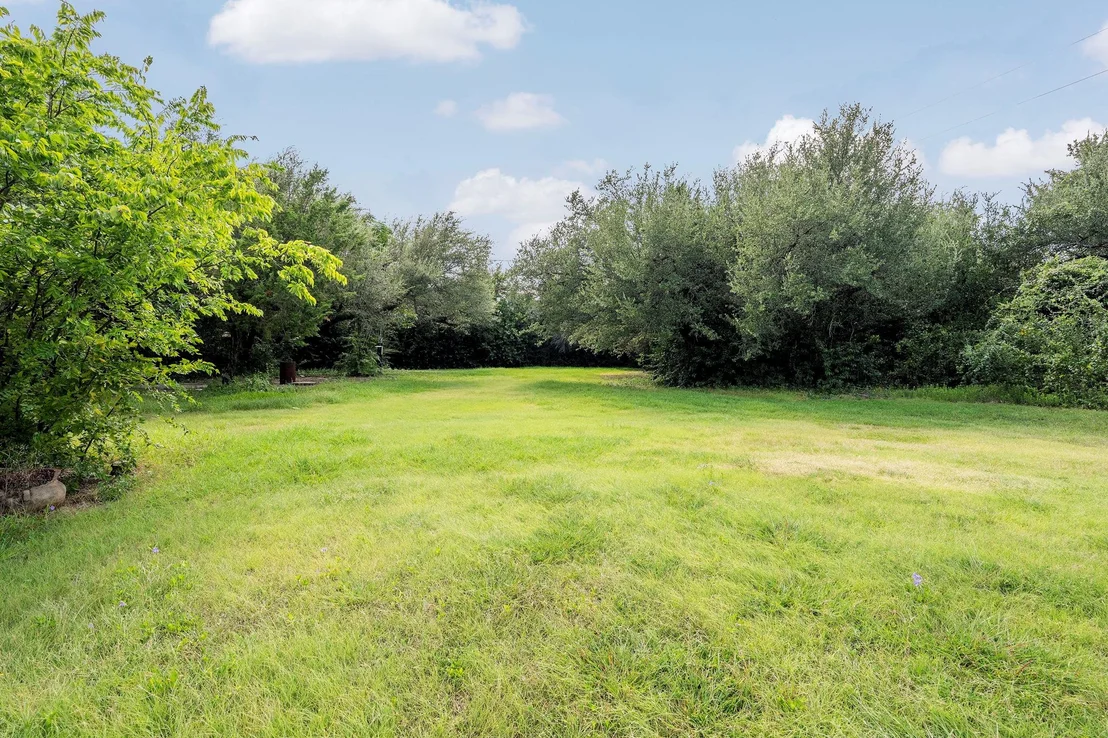 Photo of 1305 High Chaparral DR