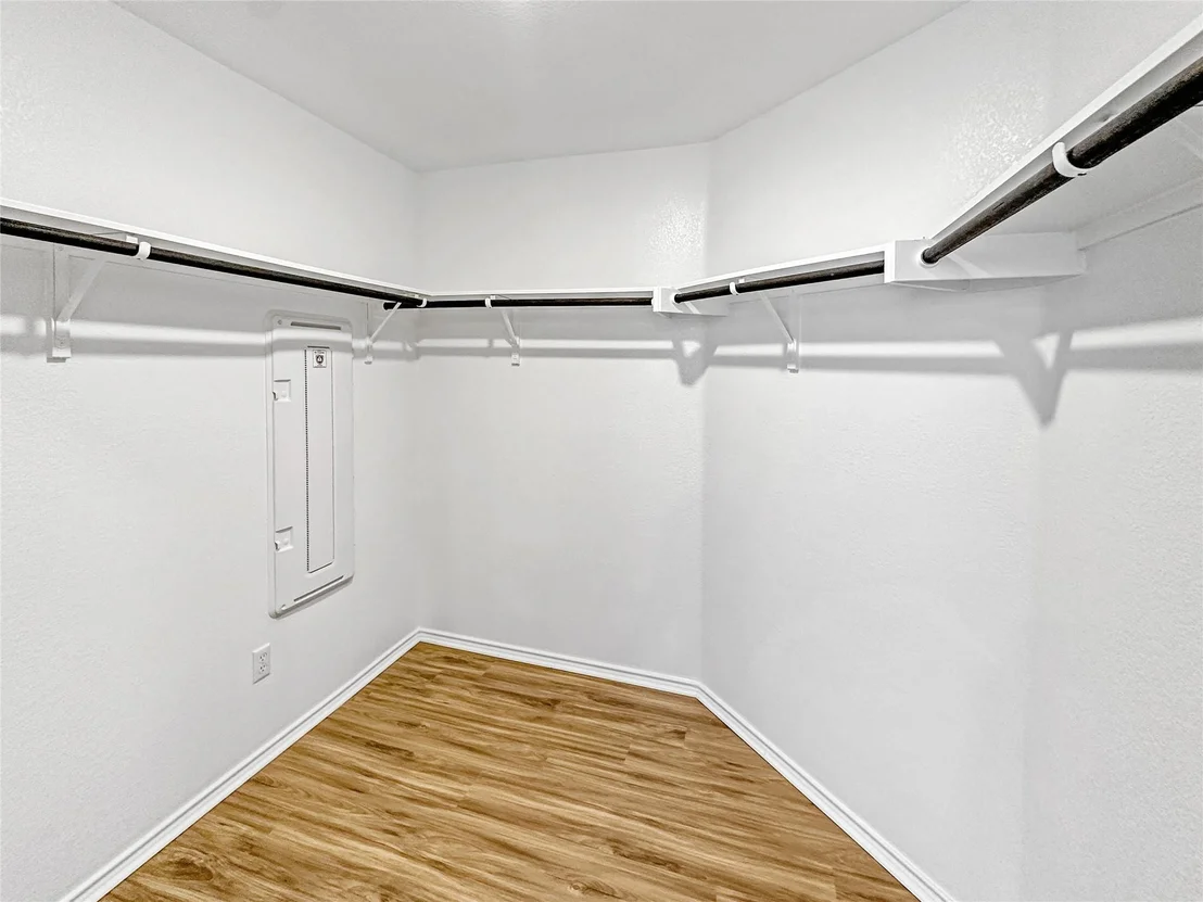 Photo of 621 Milliner LOOP