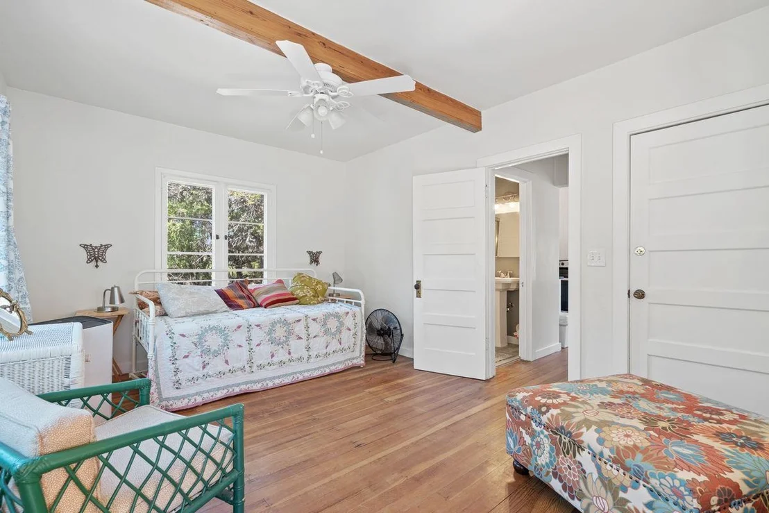 Photo of 16524 Kidd LN