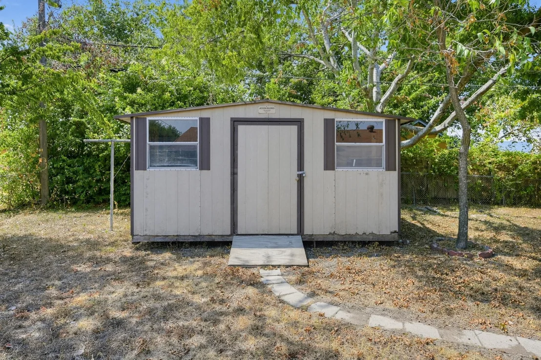 Photo of 1805 Hammond DR
