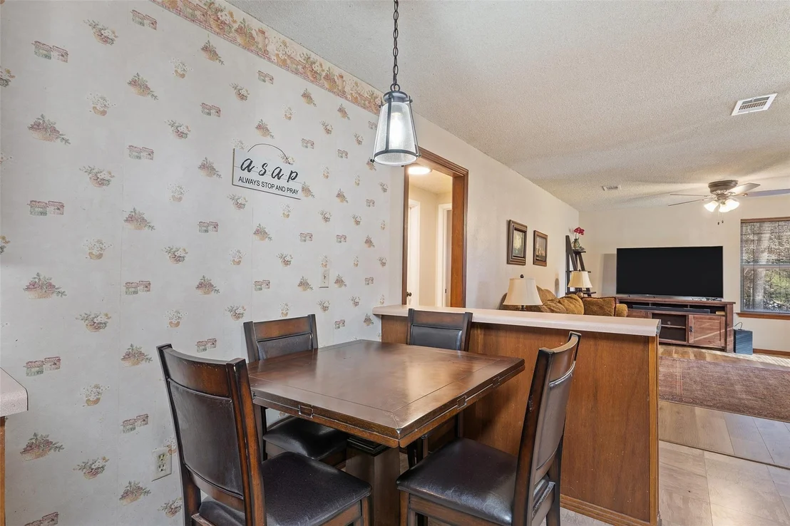 Photo of 184 Farris LN