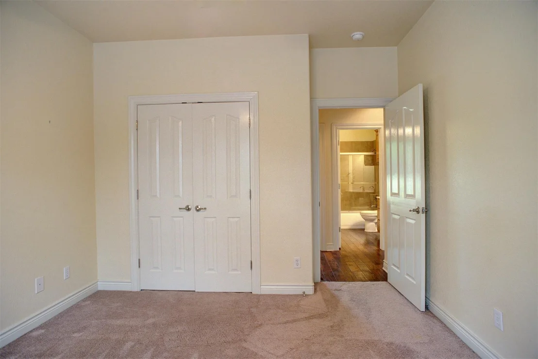 Photo of 160 Winchester RD