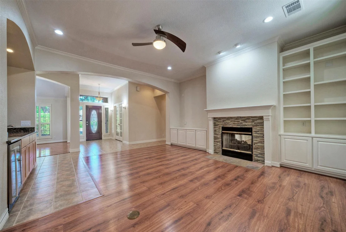 Photo of 10806 Olympia Fields LOOP