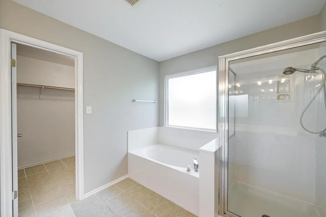Photo of 7400 Spivey DR