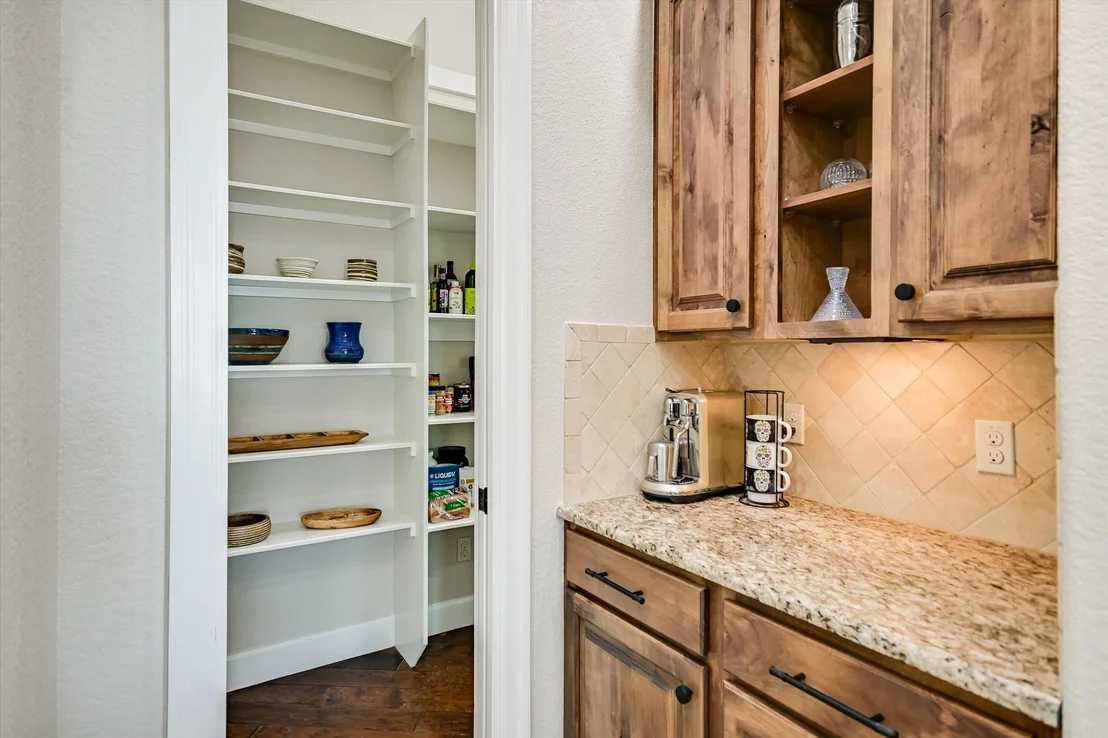 Photo of 4408 Blacksmith CV