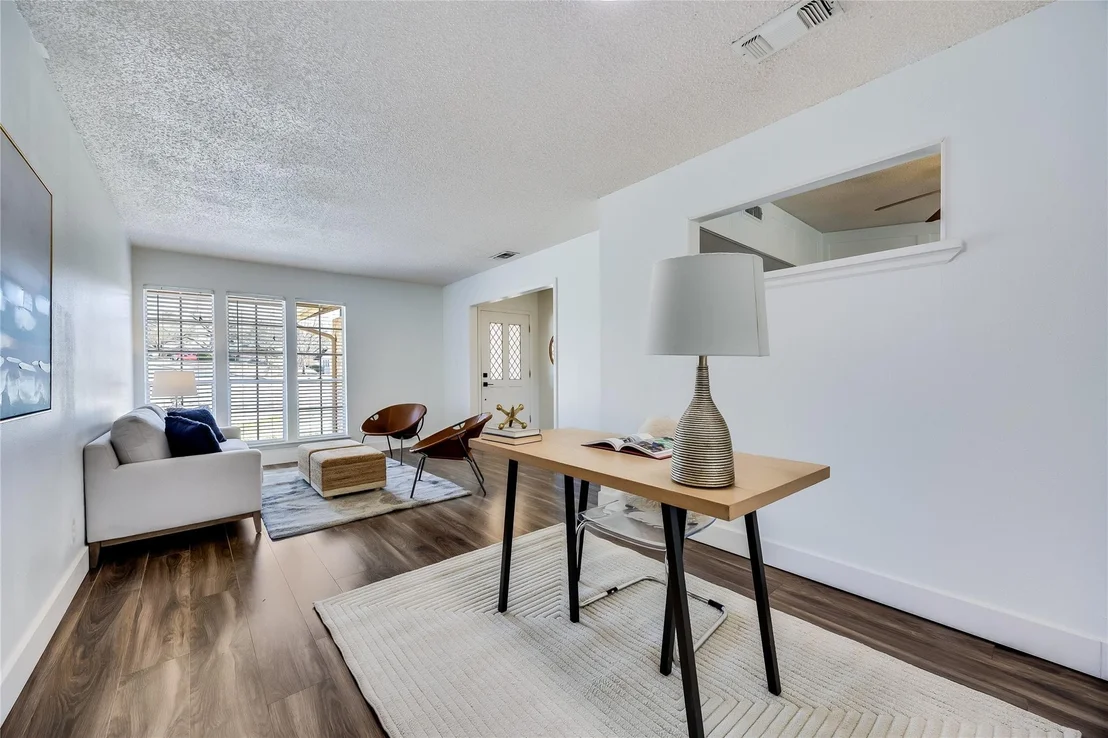 Photo of 1400 Brighton CIR