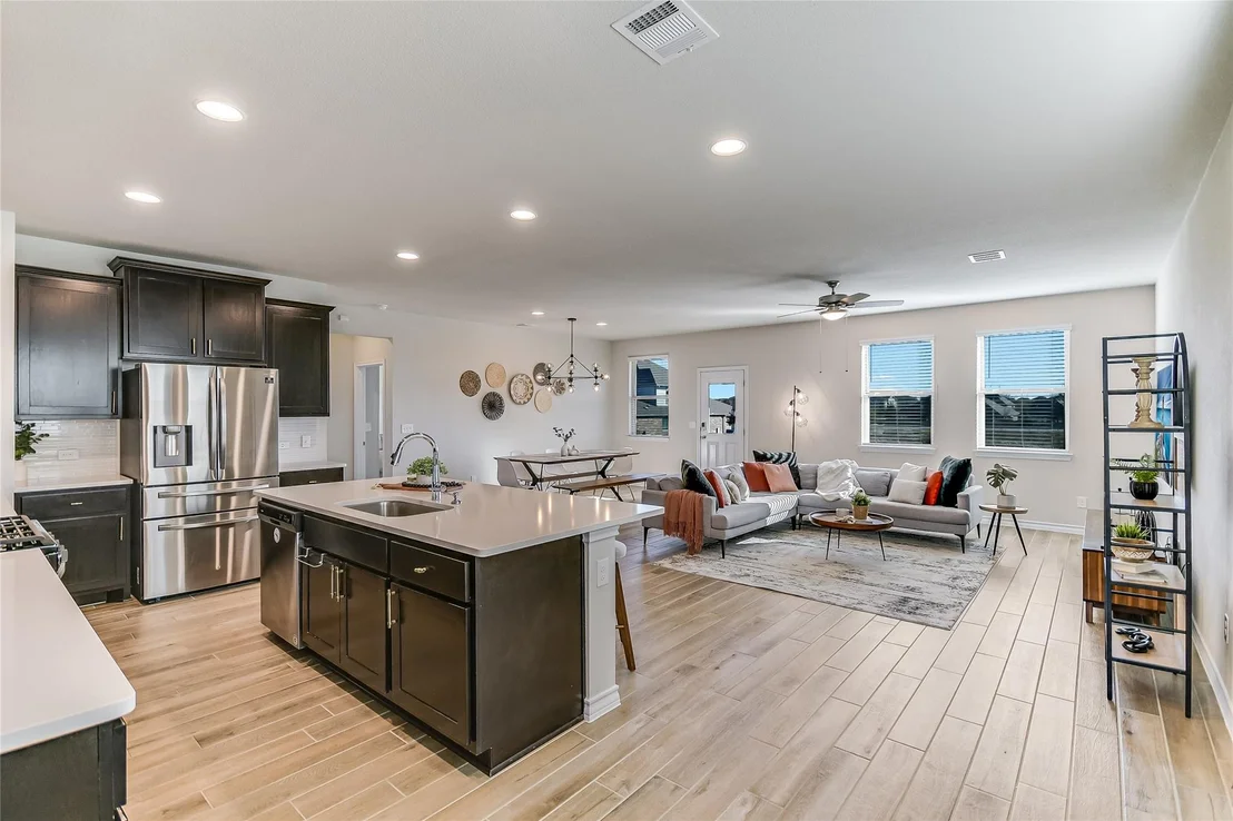 Photo of 1313 Itzel BND