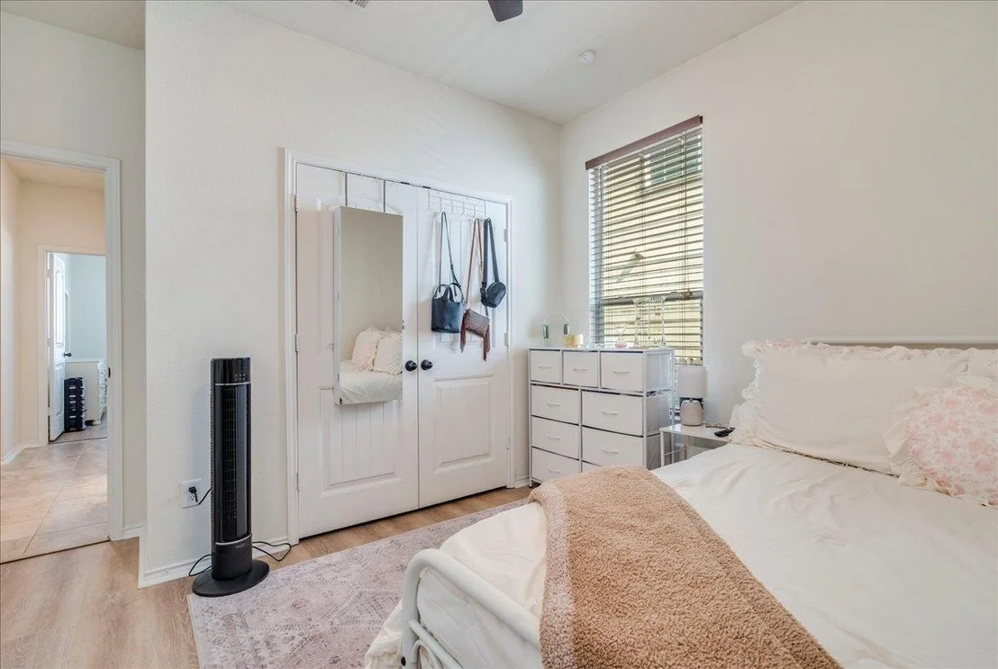 Photo of 1040 Verna Brooks WAY