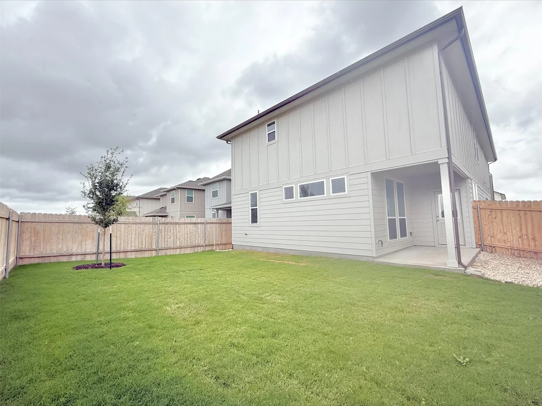 Photo of 405 Young ST