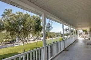 Photo of 403 Sinclair DR