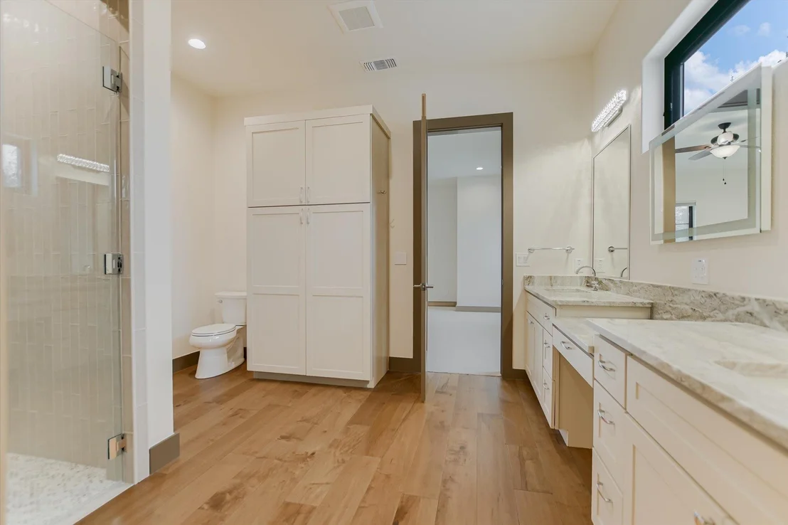 Photo of 401 Eagle Ridge