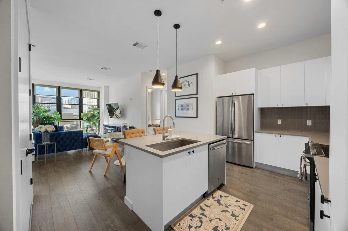 Photo of Unit 229 at 800 Embassy DR