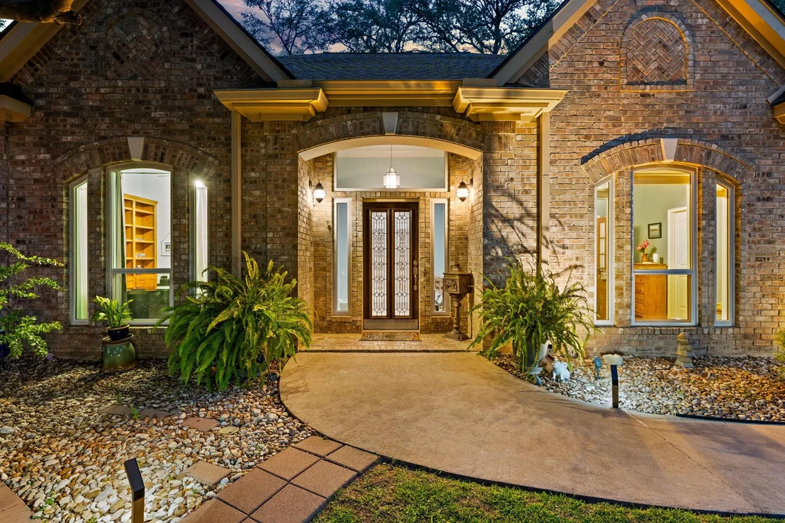 Photo of 2700 Pearce RD