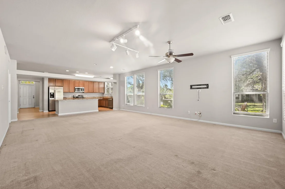 Photo of 4032 Mather