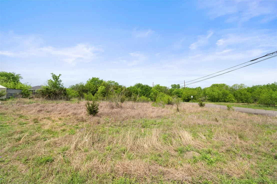 Photo of 214 Summit DR