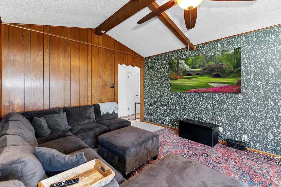 Photo of 905 Moss CIR