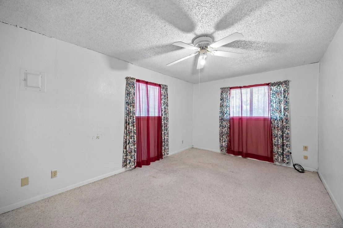 Photo of 4705 Enchanted LN