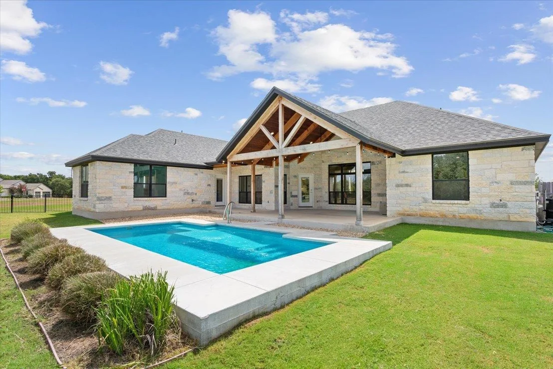 Photo of 1235 Ambrose DR