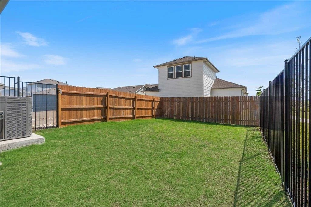 Photo of 9015 Looksee LN