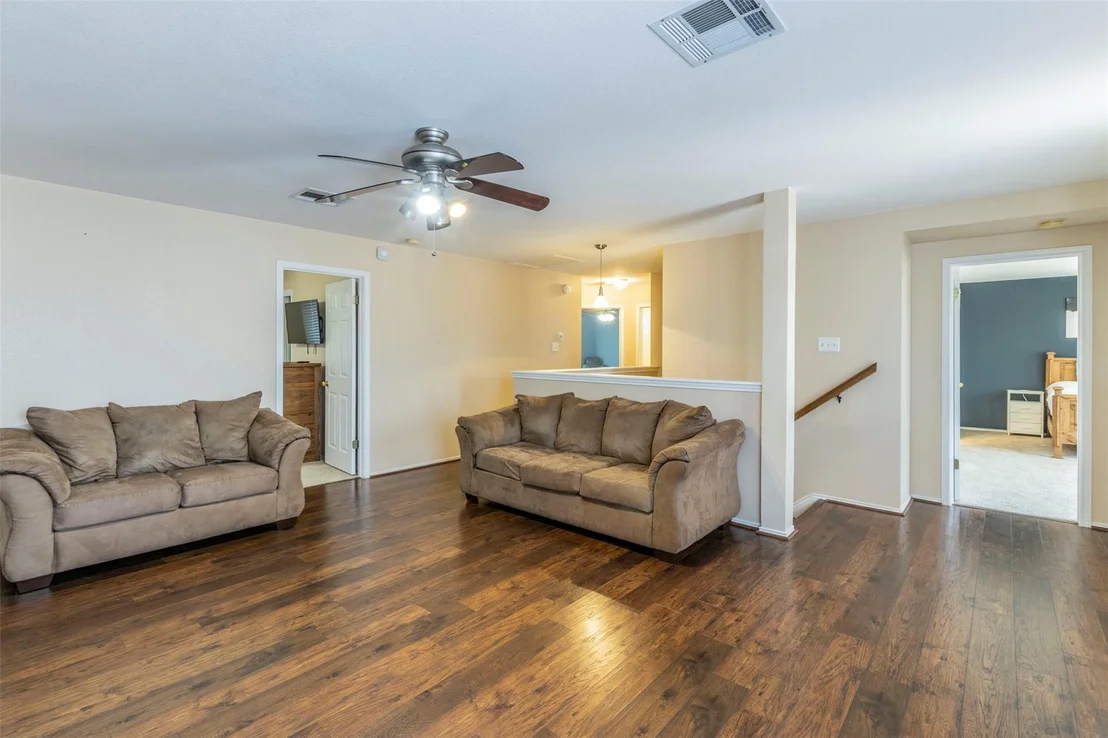 Photo of 102 Remington DR