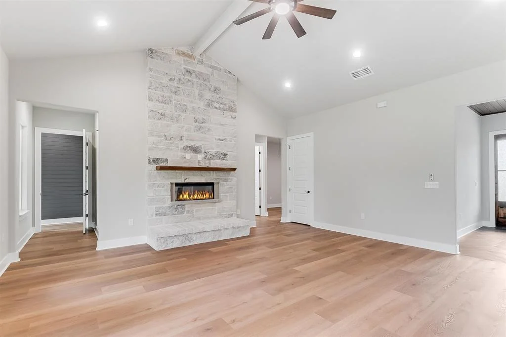 Photo of 101 Hardie DR