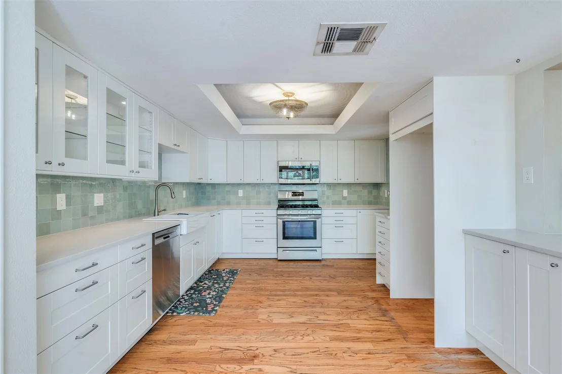 Photo of 7507 Valburn DR
