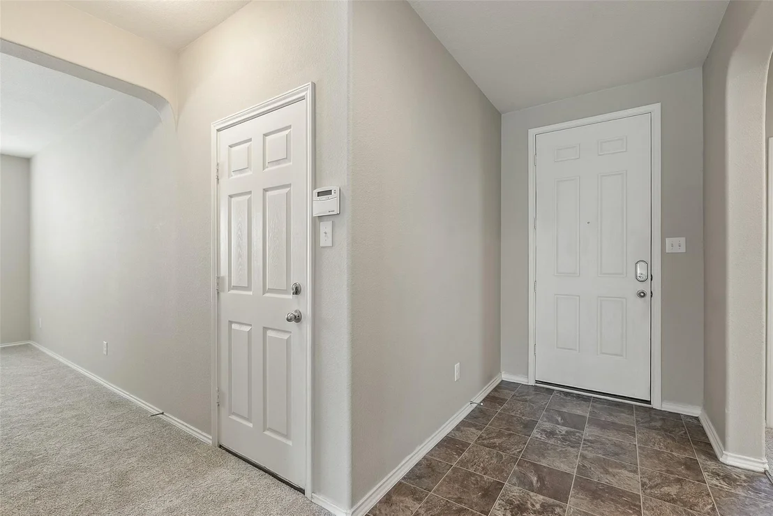 Photo of 913 Oatmeal DR