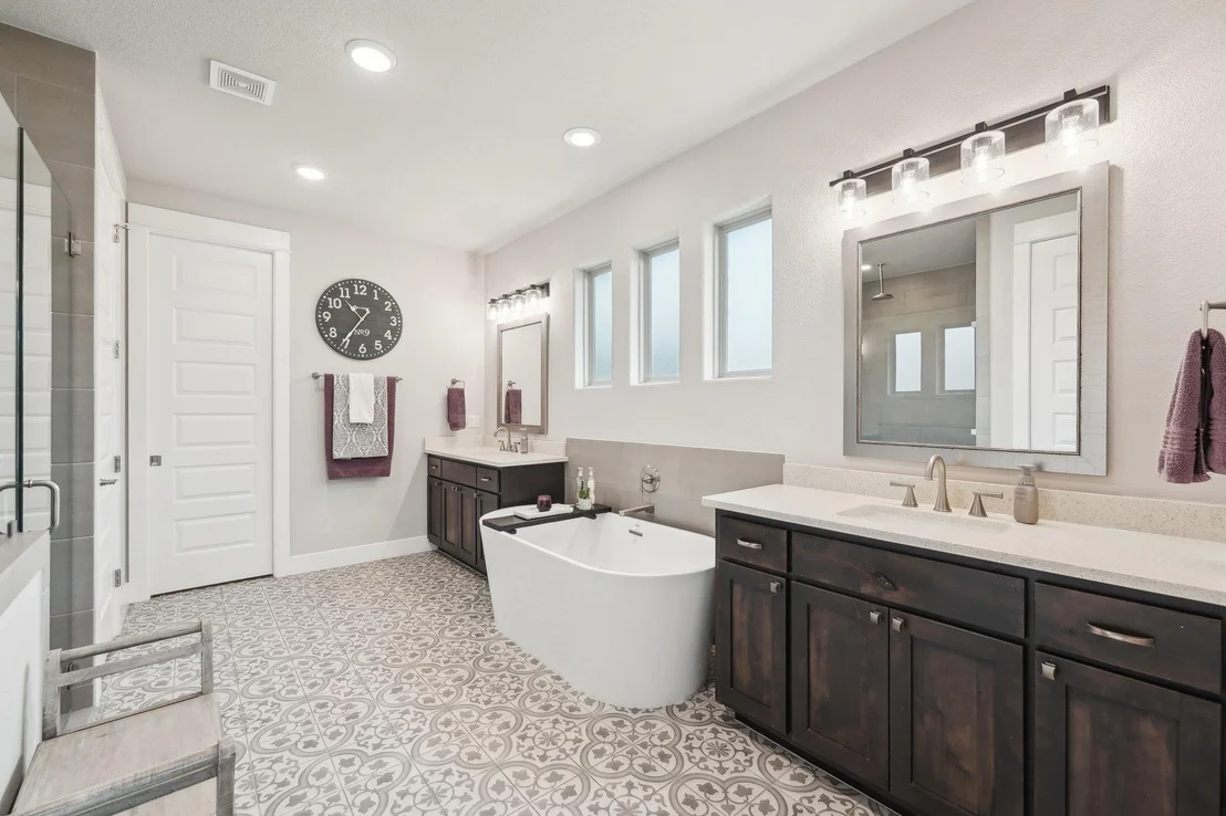 Photo of 300 Red Mulberry WAY