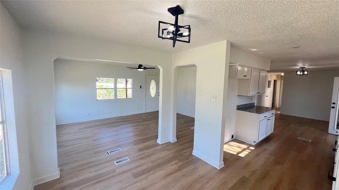Photo of 4218 County Road 410