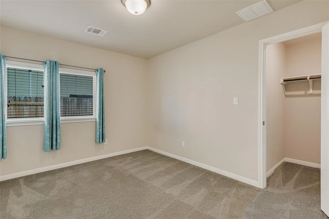 Photo of 19033 Kimberlite DR