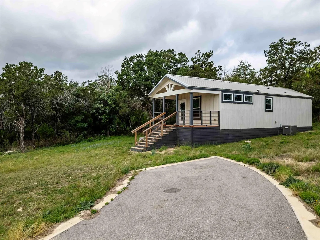 Photo of 3810 COUNTY ROAD 410