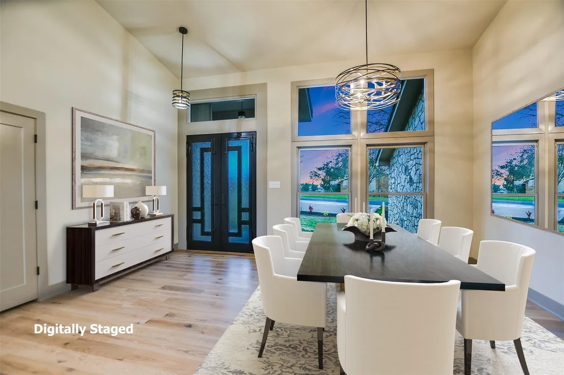Photo of 2713 Aurora