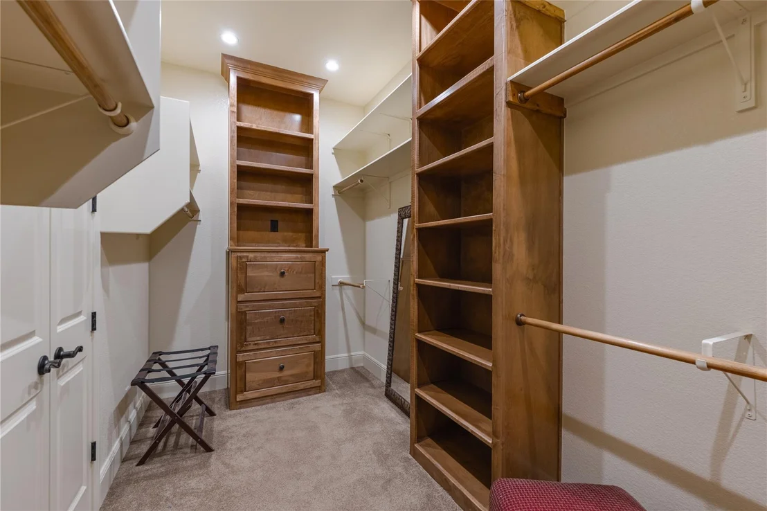 Photo of 630 N Cr 531
