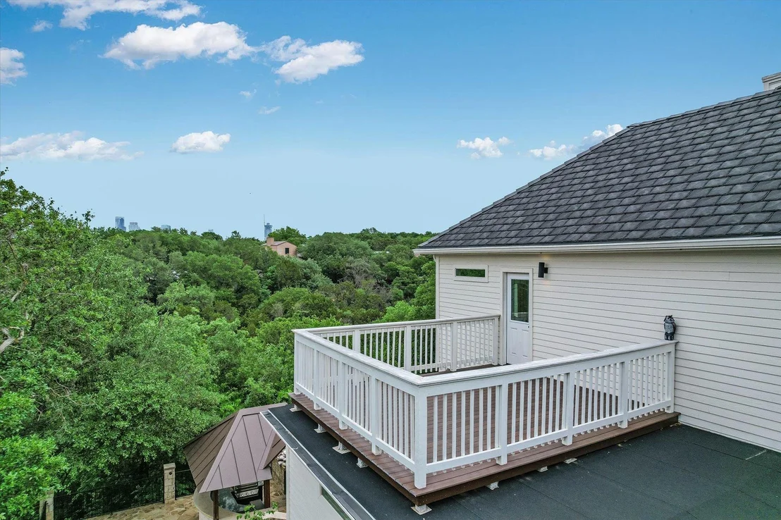 Photo of 1703 Brookhaven DR