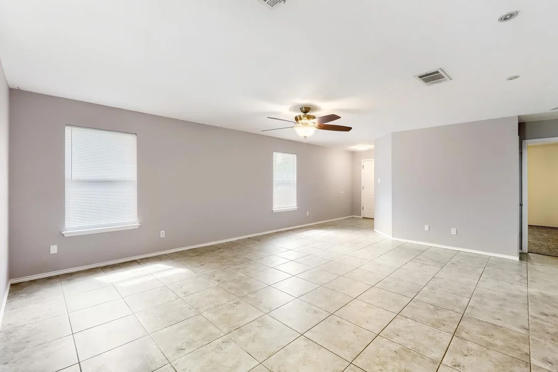 Photo of 391 Jim Miller DR