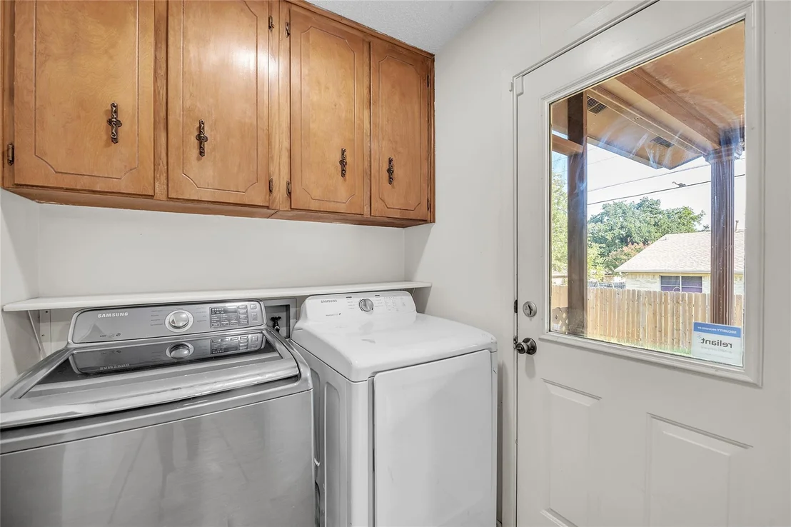 Photo of 613 Manning DR