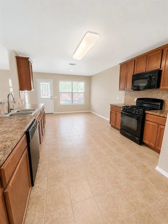 Photo of 7108 Outfitter DR