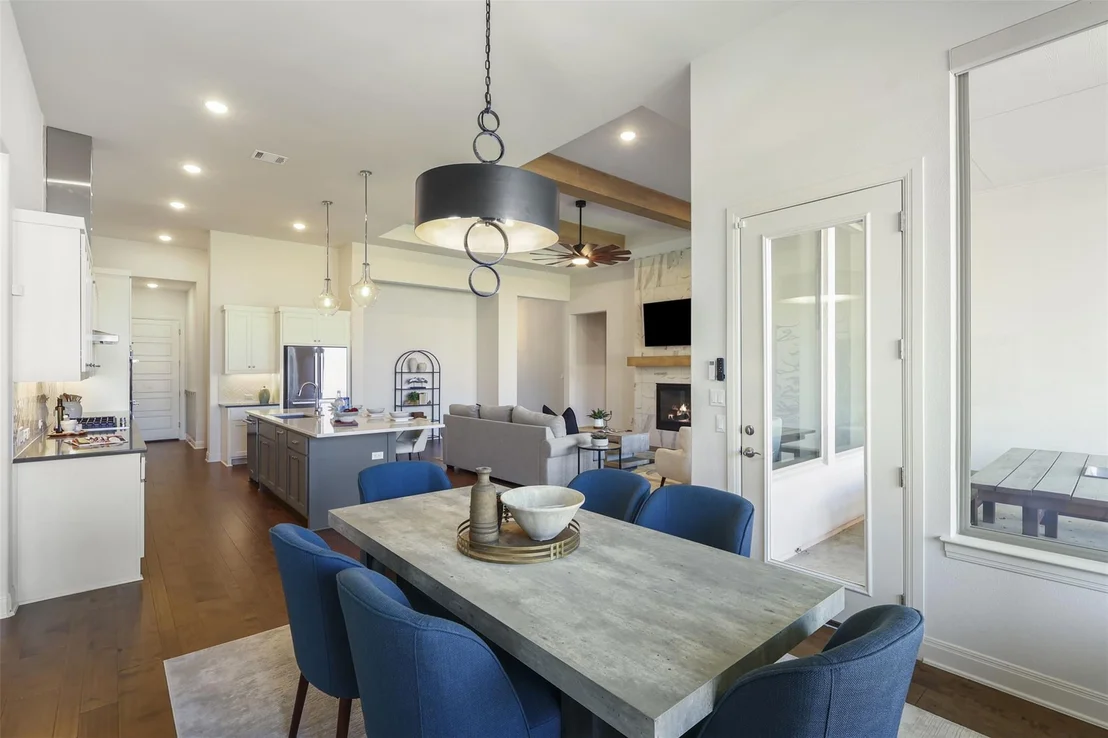 Photo of 299 Peakside CIR