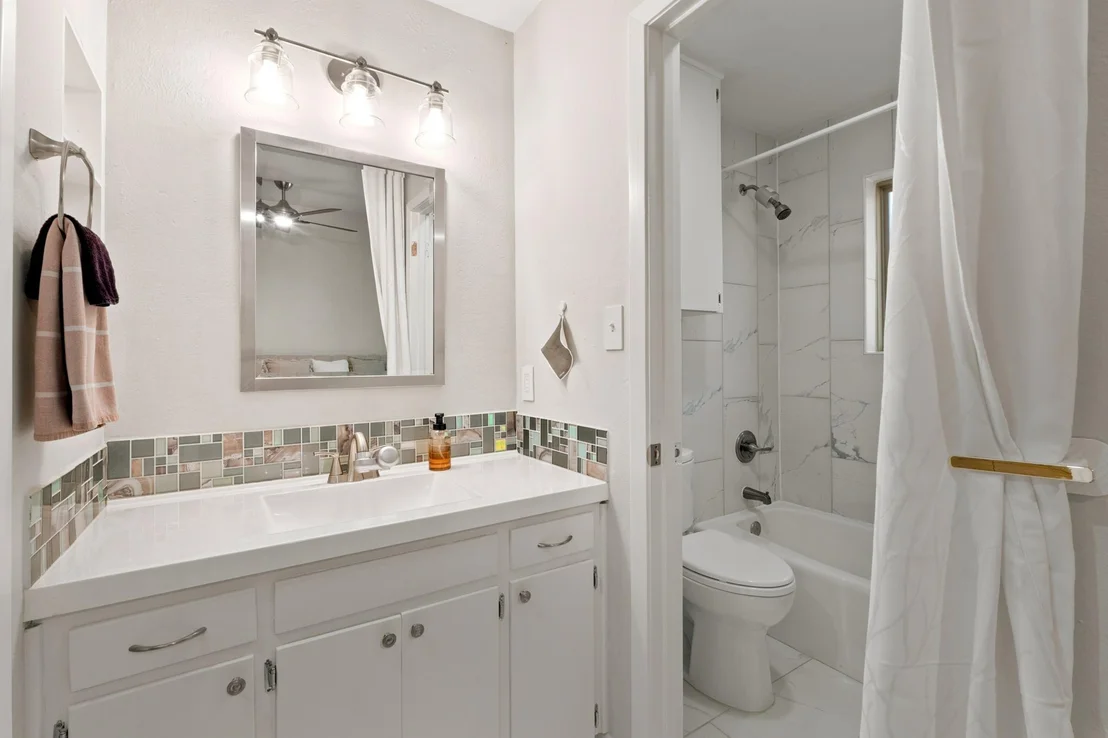 Photo of 6504 Sunnysky WAY