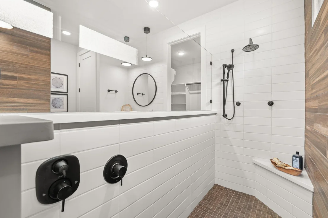 Photo of 383 Cistern WAY