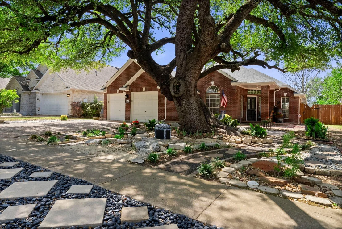 Photo of 15012 Galena DR