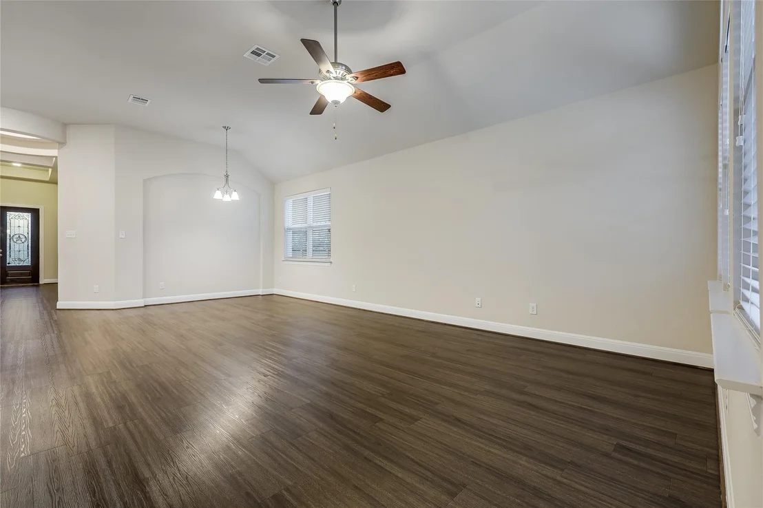 Photo of 21000 Abigail WAY