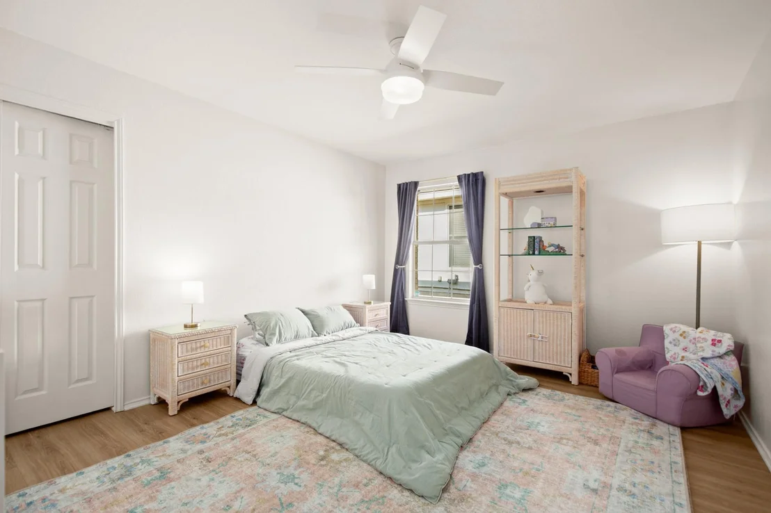 Photo of 202 Grant CT