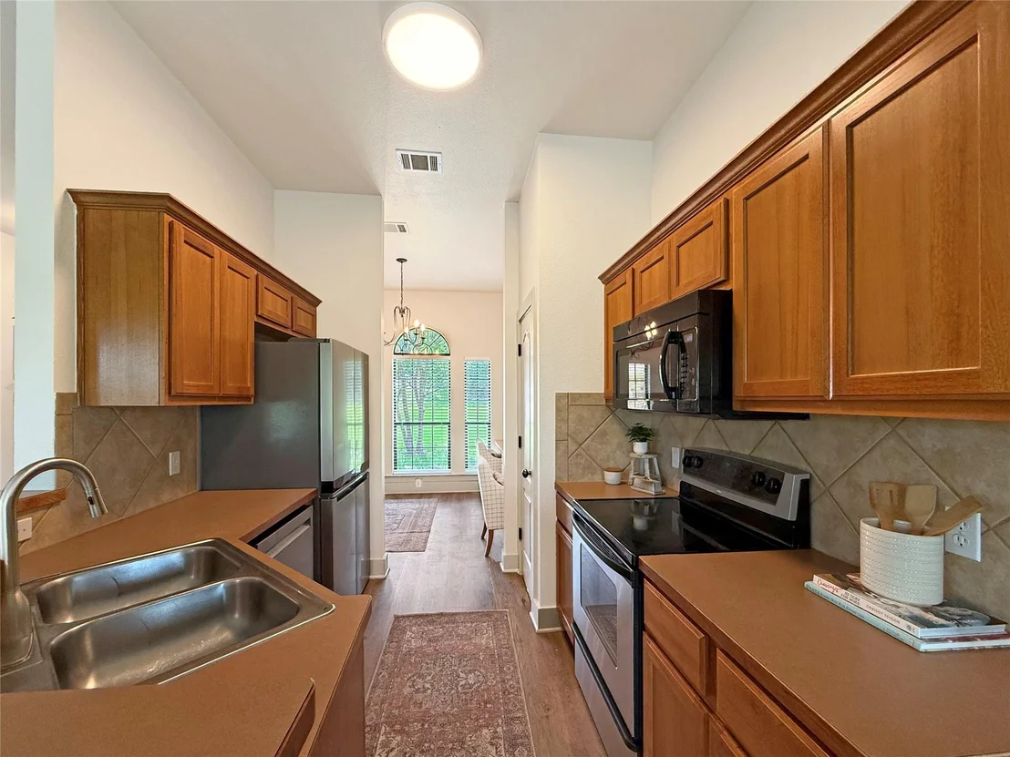 Photo of 10102 Twin Lake LOOP