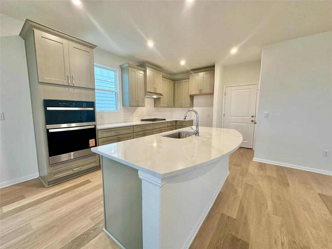 Photo of 380 Young ST