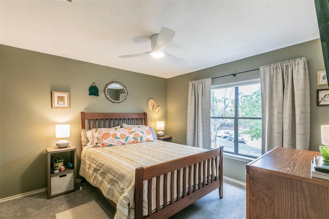 Photo of 4315 Triboro TRL