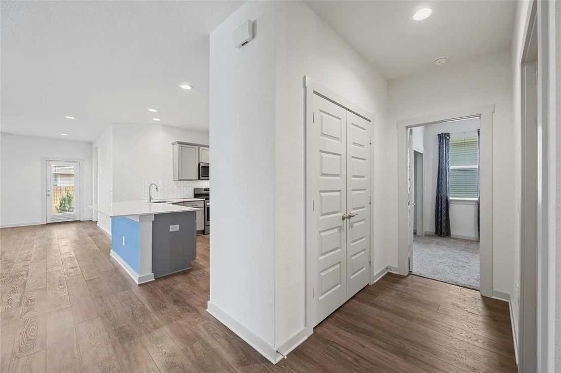 Photo of 141 Parryi CV